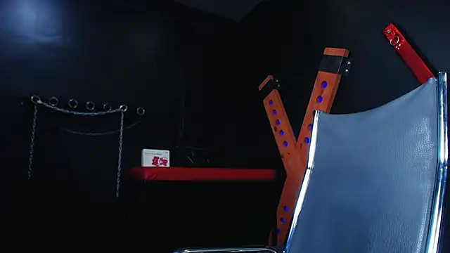 Snapshot of Matthewlodge chatting on 09.20.25 Matthewlodge online show from 09.20.25