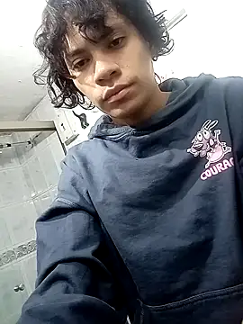 Snapshot of kittymutant99 chatting on 01.18.26 kittymutant99 online show from 01.18.26