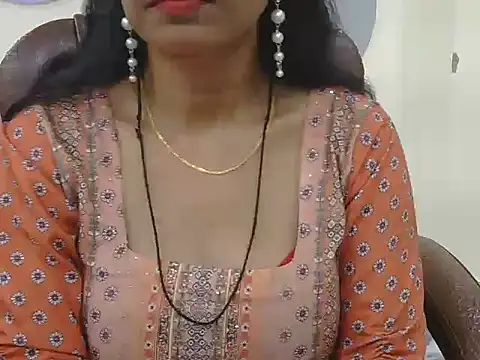 MISS SOMIYA online show from 07.10.26