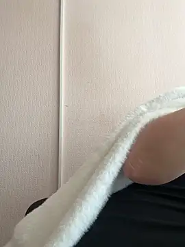 Molly-molly- online show from 04.17.26