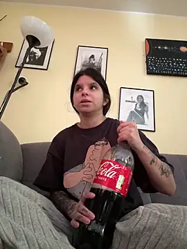 Brutecia2002 online show from 02.17.26