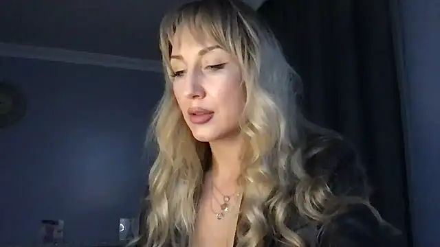 Pyrelissa online show from 12.21.25