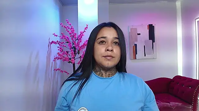 Snapshot of Black_roseee chatting on 11.19.25 Black roseee online show from 11.19.25