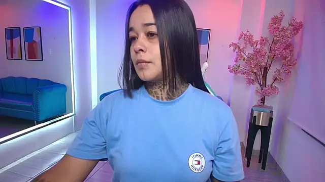 Black roseee online show from 05.20.26