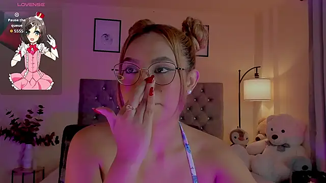 Snapshot of OxanaFedorova1- chatting on 02.03.26 OxanaFedorova1- online show from 02.03.26