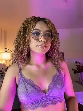 Snapshot of OxanaFedorova1- chatting on 03.01.26 OxanaFedorova1- online show from 03.01.26