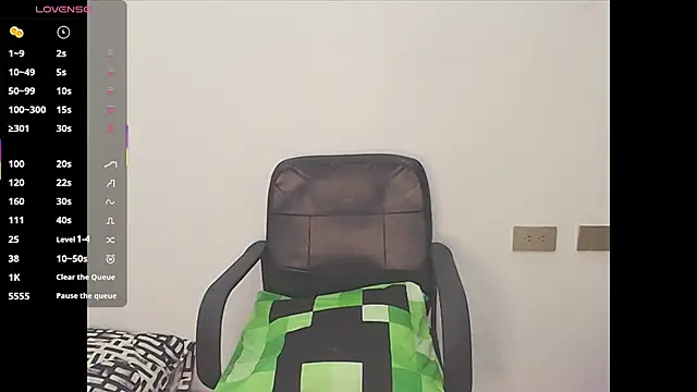 Isis Bladee online show from 06.11.26
