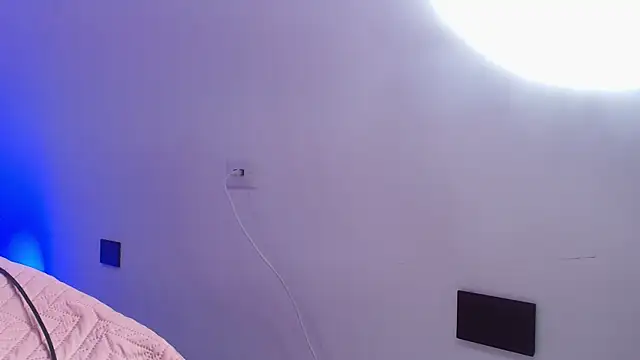 abbyrouss  online show from 11.26.25