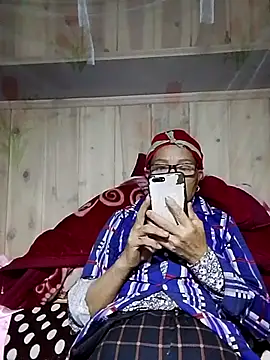 -Xuka-200 online show from 10.25.25