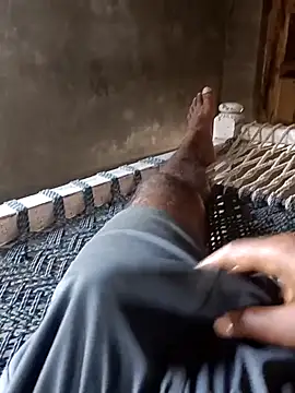 pus ylover online show from 10.25.25