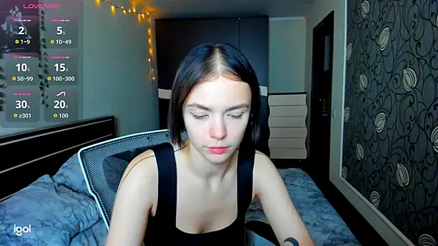 Snapshot of bonnybimi chatting on 10.08.25 bonnybimi online show from 10.08.25