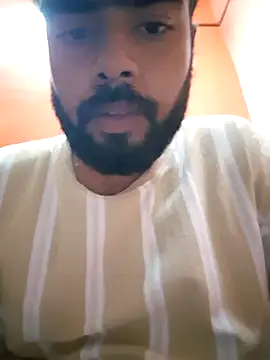 soniriyaa010101 online show from 10.27.25