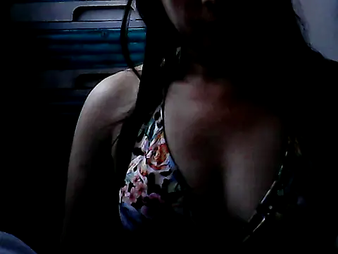 yoursPinayMama1682 online show from 11.18.25