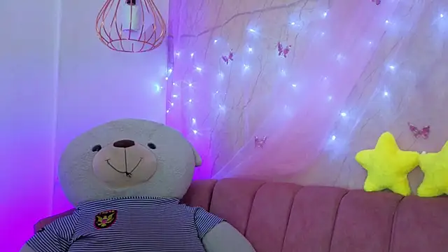 april bennett online show from 01.05.26