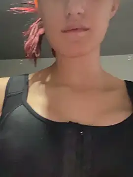 Caroline daring online show from 03.19.26