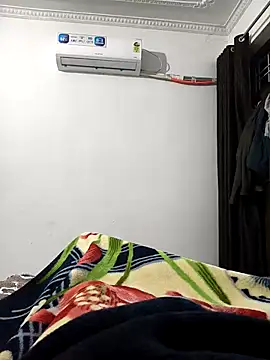 Snapshot of Chanderi19 chatting on 02.24.26 Chanderi19 online show from 02.24.26