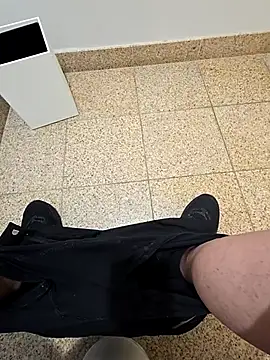 maxelbueno online show from 10.06.25