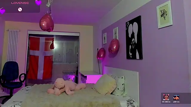 dark summer online show from 02.28.26