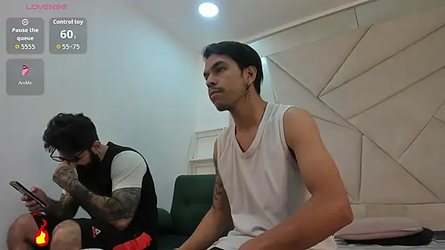 Snapshot of Harald_Smed chatting on 11.21.25 Harald Smed online show from 11.21.25