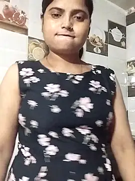 Hot-Pooja25 online show from 03.12.26