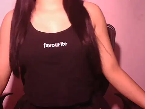 Snapshot of Oh_Shelz chatting on 09.20.25 Oh Shelz online show from 09.20.25