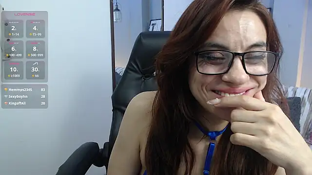 Snapshot of KendallWood_ chatting on 02.07.26 KendallWood online show from 02.07.26