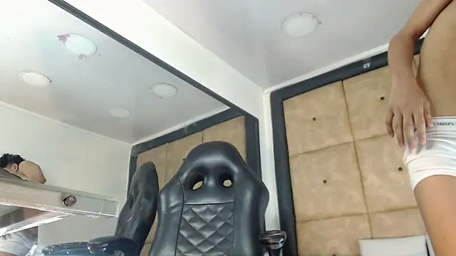 Snapshot of BrindyMichell chatting on 09.16.25 BrindyMichell online show from 09.16.25