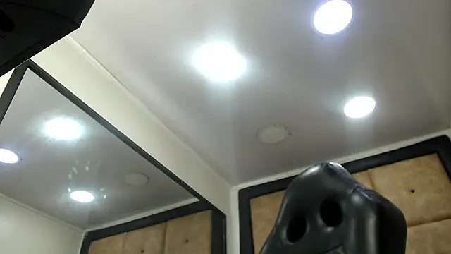 Snapshot of BrindyMichell chatting on 09.18.25 BrindyMichell online show from 09.18.25