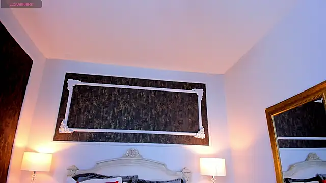 SharonBonet online show from 10.08.25