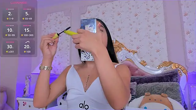 SharonBonet online show from 02.12.26