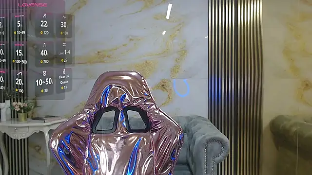 Snapshot of catalina5_s chatting on 11.26.25 catalina5 s online show from 11.26.25