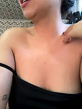 Daniela-rosee online show from 09.28.25