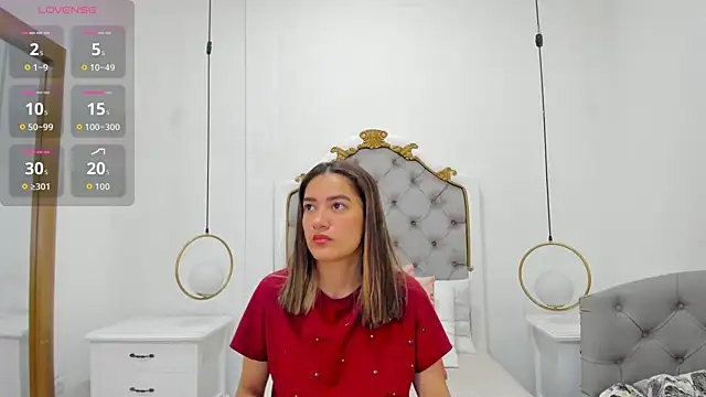 Snapshot of Skylerwhite02 chatting on 04.13.26 Skylerwhite02 online show from 04.13.26