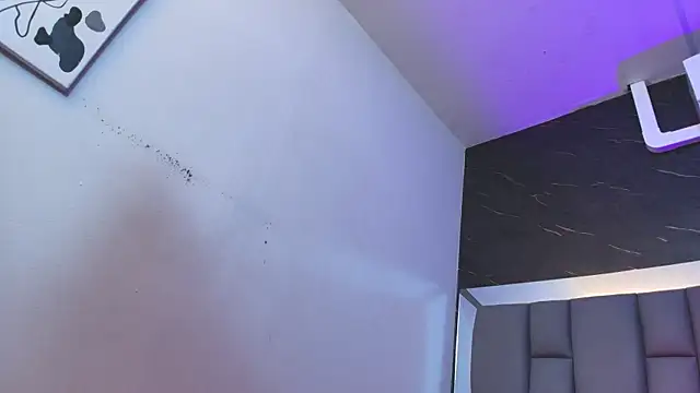 kissme luna online show from 10.06.25