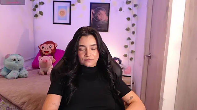 MarilynWhite  online show from 09.29.25