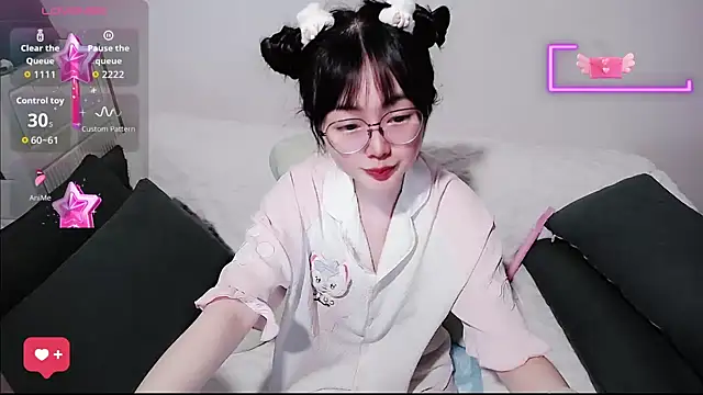 Snapshot of baby-yaya20 chatting on 06.04.26 baby-yaya20 online show from 06.04.26