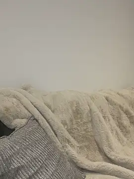 SexySaraxxoo online show from 12.23.25