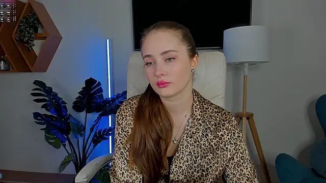 Sweet  Amily online show from 10.17.25