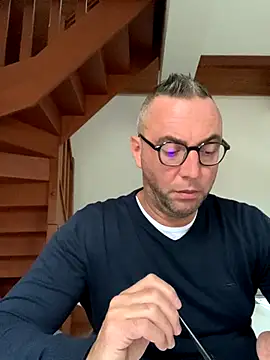 Marronglace1 online show from 10.10.25