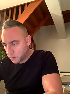 Marronglace1 online show from 11.16.25