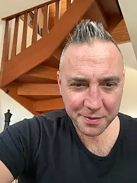 Marronglace1 online show from 02.17.26