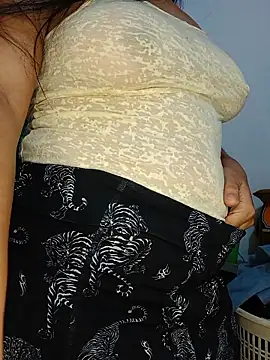 girlpee online show from 01.16.26