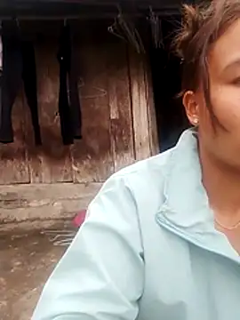 Huyen x online show from 12.05.25