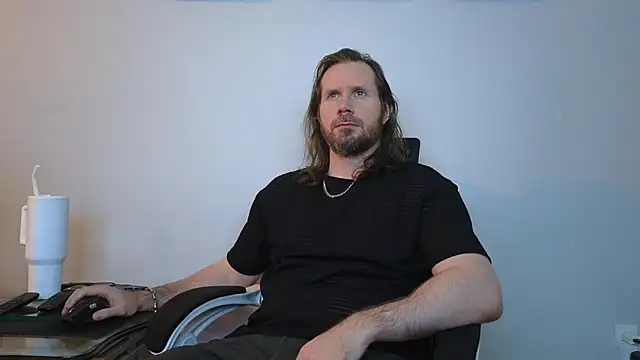 AlbinoAdonis online show from 05.07.26