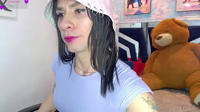 Charlotte Landry   online show from 02.03.26