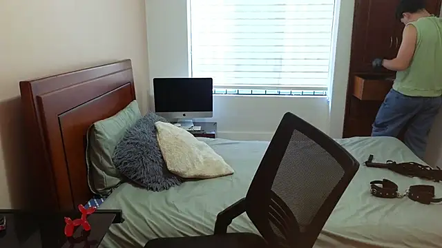 tightncuteass online show from 09.24.25