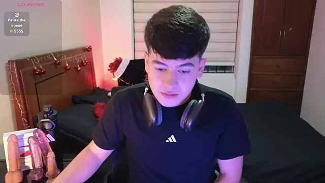 tightncuteass online show from 12.01.25