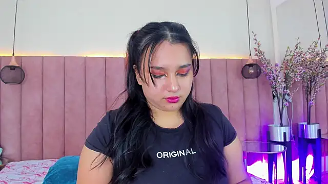 IvannaaVega online show from 10.12.25