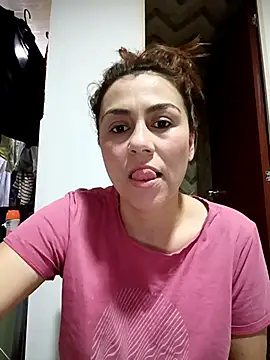 vanessa-titisM online show from 10.02.25