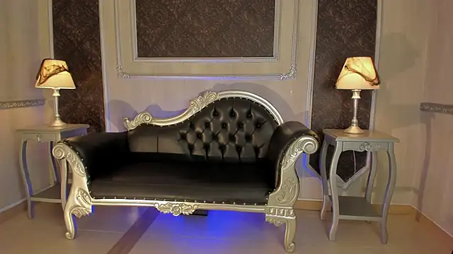 Helenstanford online show from 10.15.25